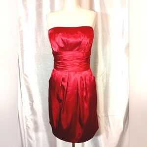 David's Bridal Strapless Formal Dress, Short Red Short Satin, Pleats, ZipUp, 4